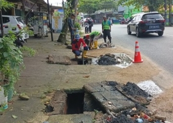 Terdapat Ribuan Kubik Sampah, Hasan Dukung Kegiatan Kebersihan Drainase Selama 10 Hari