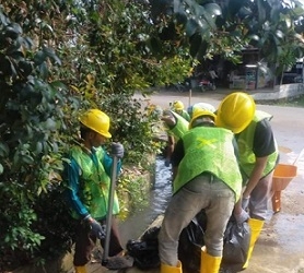 600 Orang Terlibat pada Kegiatan Padat Karya di 18 Titik Drainase, Lumpur Bercampur Sampah Dibersihkan