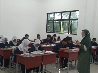 Menempati Gedung Baru, 88 Murid SMPN 17 Mulai Lakukan Aktivitas Belajar