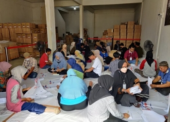 Belum Terpenuhi Sesuai Jadwal, KPU Tambah Waktu Sortir Lipat Surat Suara hingga Senin Depan