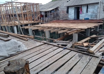 Diduga Telah Dilakukan Pencairan Proyek 100 Persen, Pembangunan 200 Rumah Suku Laut Masih Tahap Pekerjaan