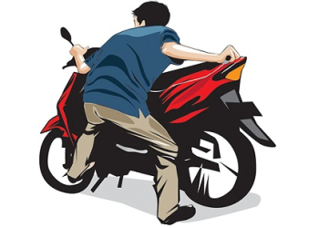 Lupa Kunci Pagar Terparkir di Halaman Rumah, Maling Gondol Motor saat Nonton Bareng Bola