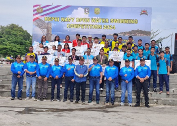 Tingkatkan Wawasan Kemaritiman, Kasal Buka Event Kepri Navy Open Water Swimming Competition 2024