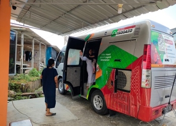 Sistem “Jemput Bola” Pembayaran Pajak, Mobil Keliling Hari Ini di Perum Gesya